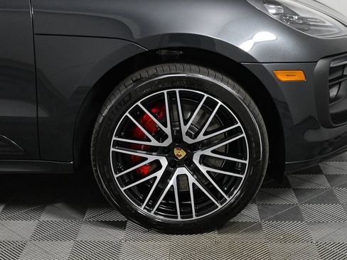 New 2026 Porsche Macan GTS image 43
