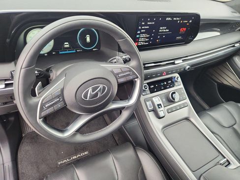 Used 2025 Hyundai Palisade Calligraphy FWD image 10