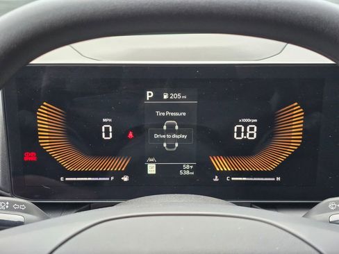 Used 2025 Kia K4 LXS image 16