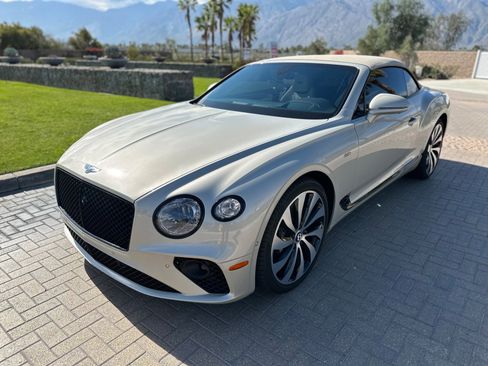 Used 2024 Bentley Continental GT V8 image 4