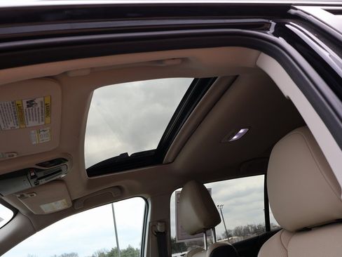 Used 2023 Subaru Outback Limited image 27