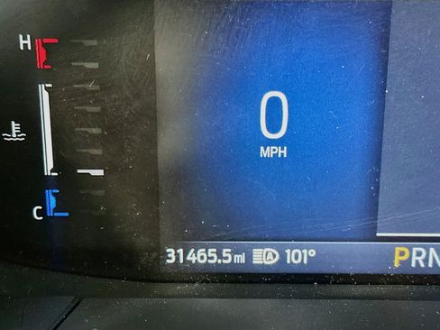 Used 2025 Ford Escape ST-Line FWD image 19