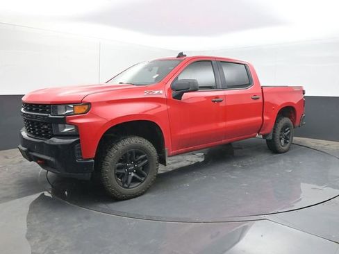 Used 2021 Chevrolet Silverado 1500 Custom Trail Boss w/ Safety Confidence Package image 2