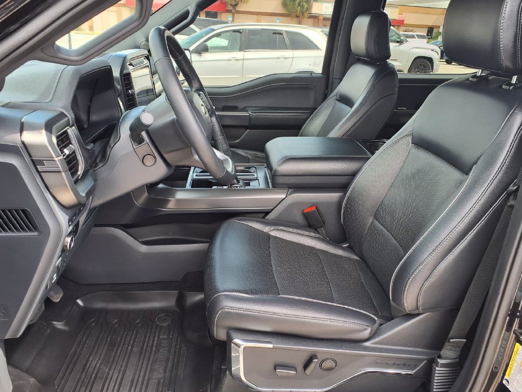 Used 2024 Ford F150 Lariat AWD/4WD image 25