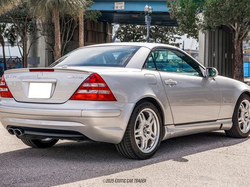 Used 2003 Mercedes-Benz SLK 32 AMG image 18