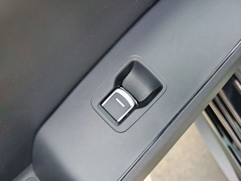 Used 2023 Honda Civic Sport image 15