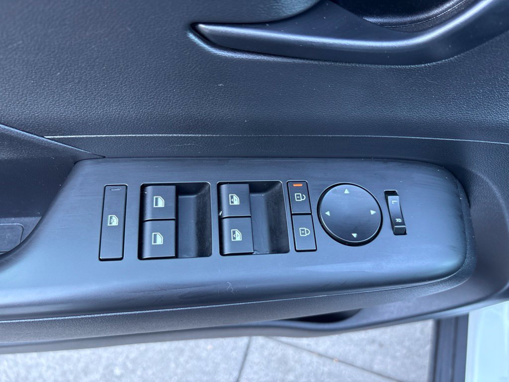 Used 2026 Hyundai Kona SEL Sport FWD image 15