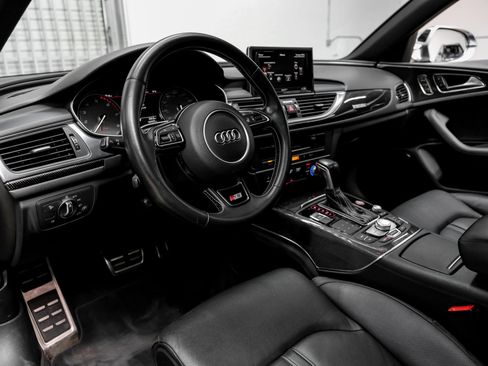 Used 2017 Audi S6 Premium Plus image 3