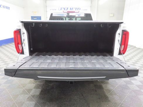 Used 2020 GMC Sierra 1500 Denali w/ Driver Alert Package II AWD/4WD image 39