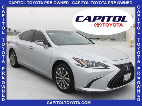 Used 2022 Lexus ES 300h w/ Accessory Package 2 FWD image 1