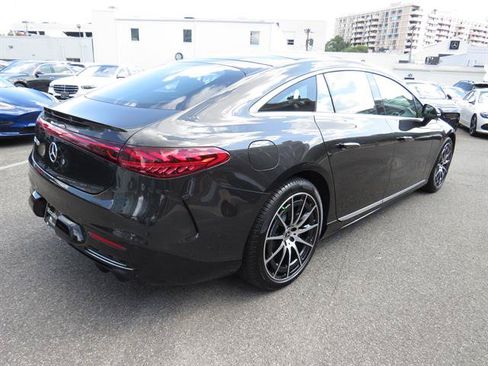 Used 2024 Mercedes-Benz EQS 450+ Sedan image 4
