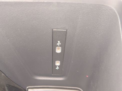 New 2026 Volkswagen Tiguan SE R-Line image 31