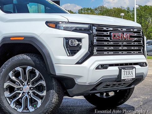 New 2026 GMC Canyon Denali AWD/4WD image 2