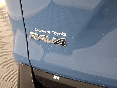 Used 2025 Toyota RAV4 XSE w/ Advanced Technology Package AWD/4WD image 16