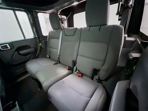 Used 2023 Jeep Wrangler Sport S image 20