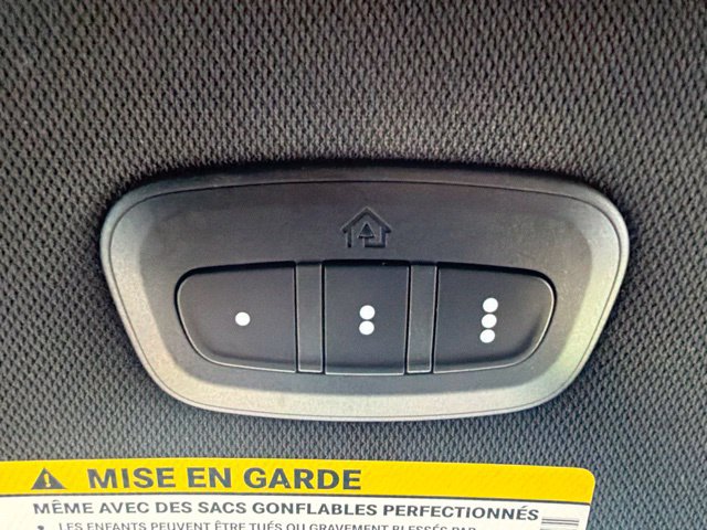 Used 2026 Chrysler Pacifica Select FWD image 31