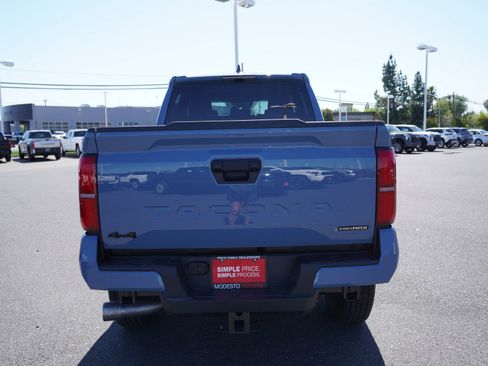 New 2026 Toyota Tacoma TRD Off-Road AWD/4WD image 12