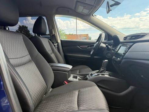 Used 2018 Nissan Rogue SV FWD image 43