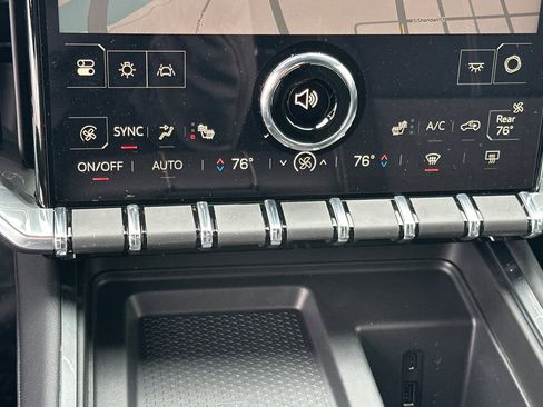 New 2025 GMC Acadia Elevation image 21