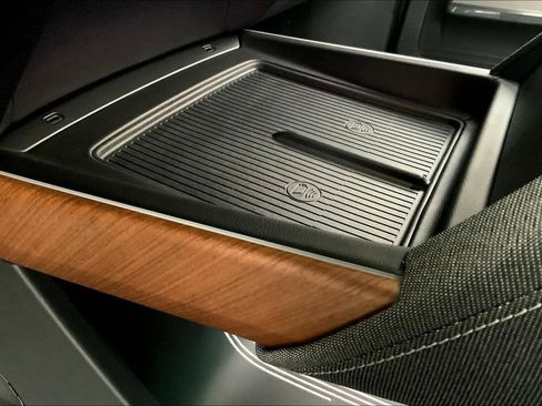 New 2026 Cadillac Vistiq Premium Luxury image 28