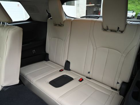 Used 2022 INFINITI QX60 Luxe w/ Cargo Package image 21