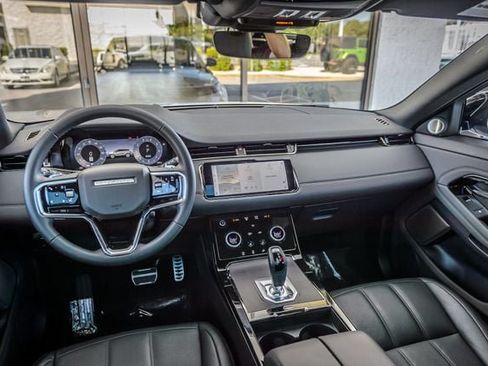 Used 2023 Land Rover Range Rover Evoque R-Dynamic SE AWD/4WD image 23
