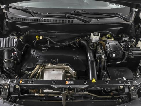 Used 2018 Chevrolet Equinox LT AWD/4WD image 49