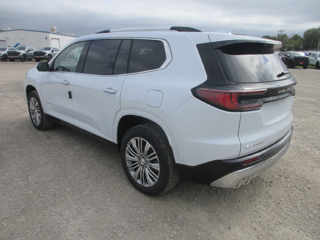 New 2027 GMC Acadia Denali FWD image 6