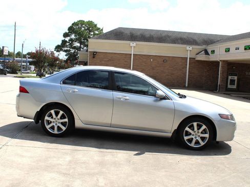 Used 2005 Acura TSX FWD image 1