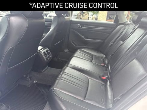 Used 2022 Honda Accord Touring image 14