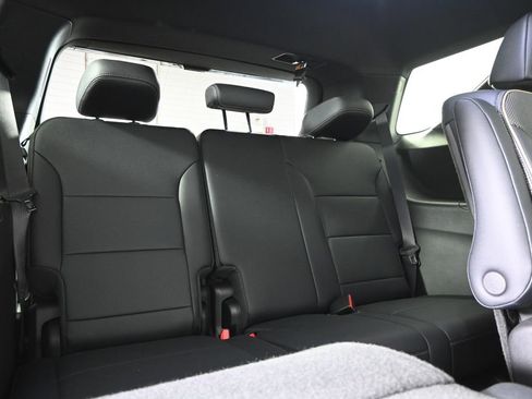 Used 2025 Chevrolet Traverse High Country w/ LPO, Floor Liner Package image 17