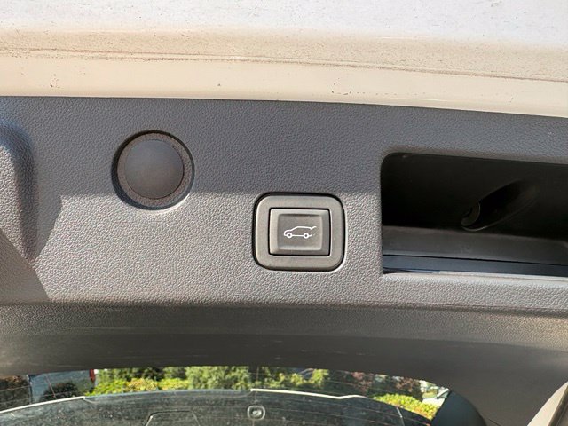 Used 2026 GMC Terrain Elevation w/ Elevation Premium Package AWD/4WD image 11