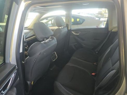 Used 2021 Subaru Forester Premium AWD/4WD image 7