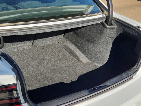 Used 2023 Dodge Charger GT image 8