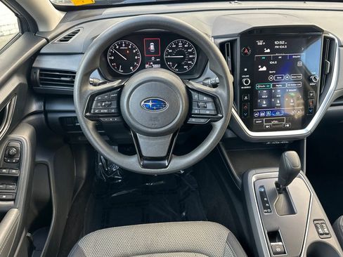 Used 2024 Subaru Crosstrek 2.0i Premium image 17