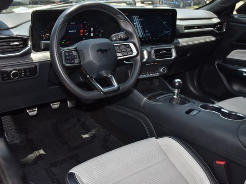 Used 2024 Ford Mustang GT Premium RWD image 13