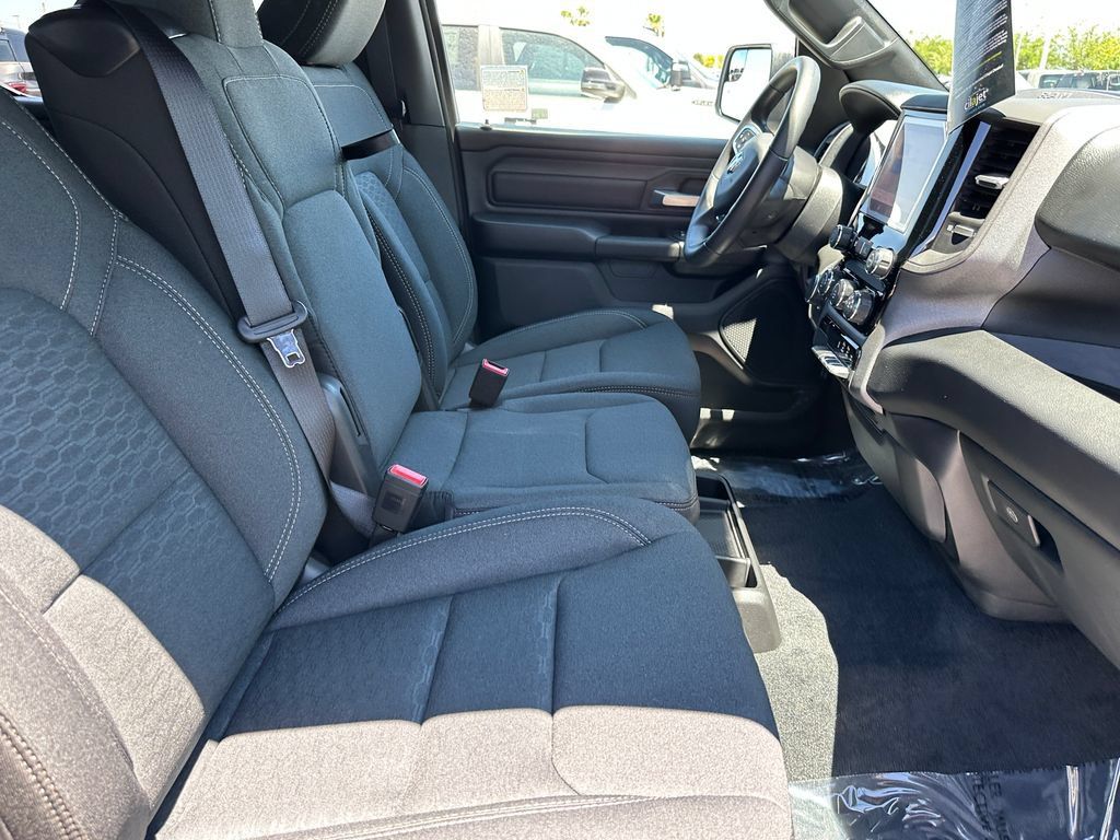 New 2026 RAM 1500 Express RWD image 16