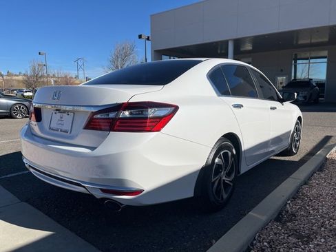 Used 2016 Honda Accord LX image 12