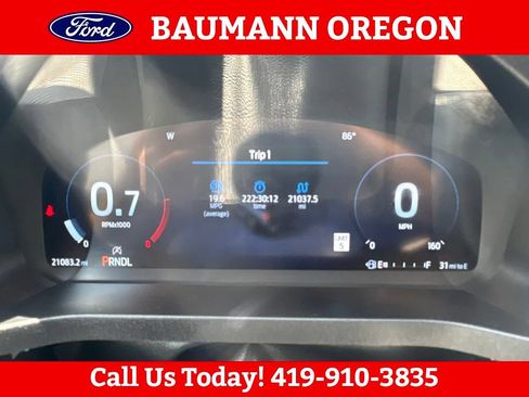 Used 2025 Ford Explorer Active AWD/4WD image 21