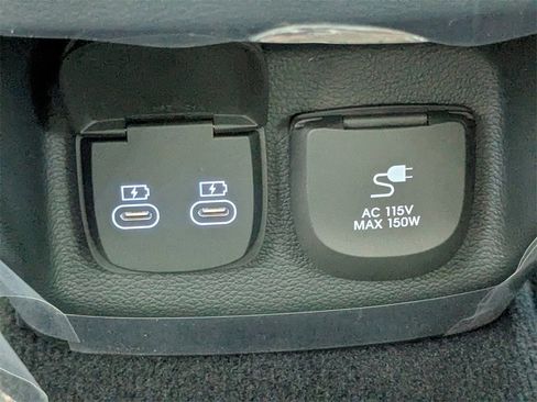 New 2025 Genesis GV80 3.5T e-SC image 15