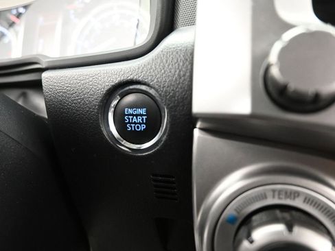 Used 2021 Toyota 4Runner Limited image 29