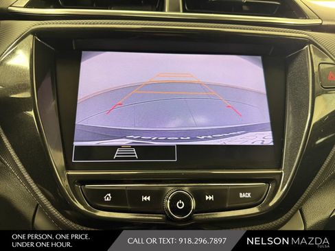 Used 2022 Chevrolet TrailBlazer LT w/ Convenience Package FWD image 28