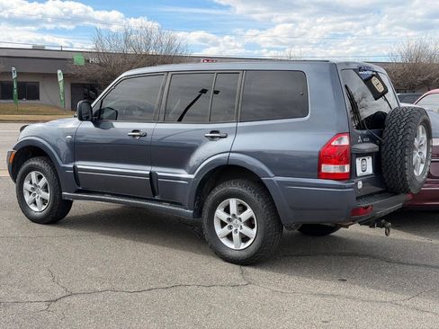 Used 2006 Mitsubishi Montero Limited AWD/4WD image 9