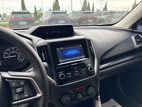 Used 2023 Subaru Forester AWD/4WD image 3