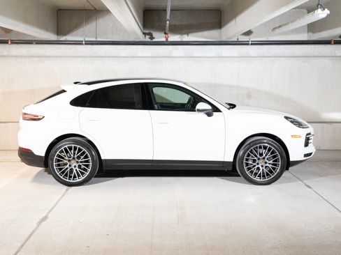 Certified 2021 Porsche Cayenne S AWD/4WD image 8