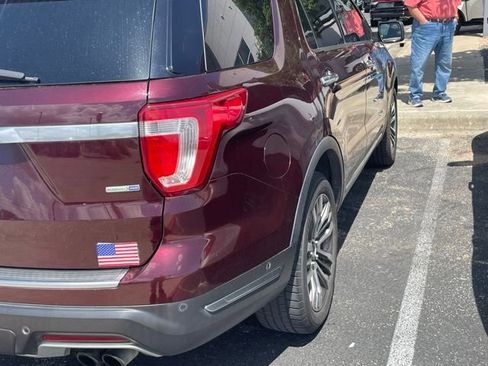 Certified 2019 Ford Explorer Platinum AWD/4WD image 2