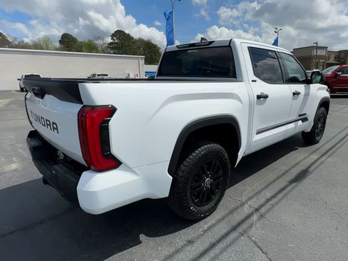 Used 2024 Toyota Tundra SR5 AWD/4WD image 8