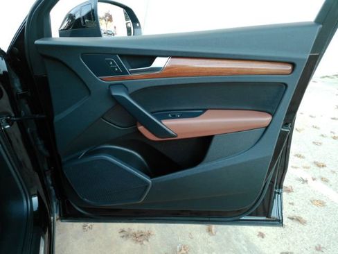 Used 2023 Audi Q5 2.0T Premium image 21