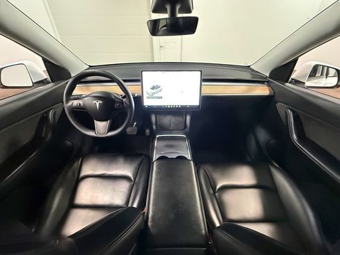 Used 2021 Tesla Model Y Long Range AWD/4WD image 68