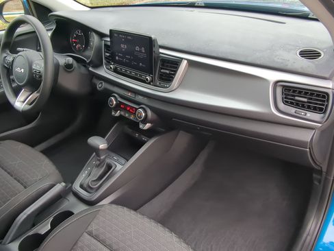 Used 2023 Kia Rio S w/ Technology Package image 31